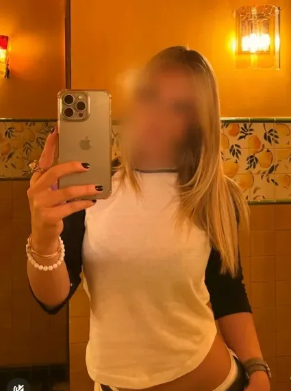 Alina, 29