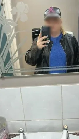 Bianca, 21