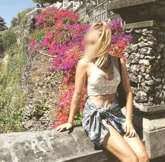 Hanna, 20
