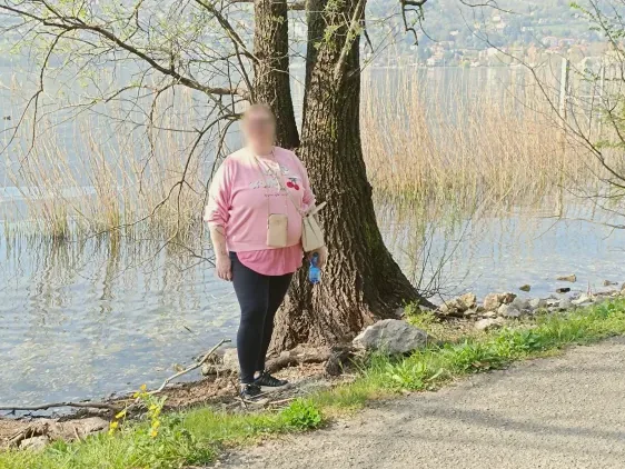 Hannah, 40