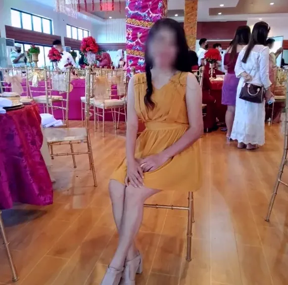 Helena, 34