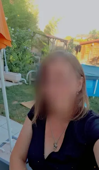 Maren, 37