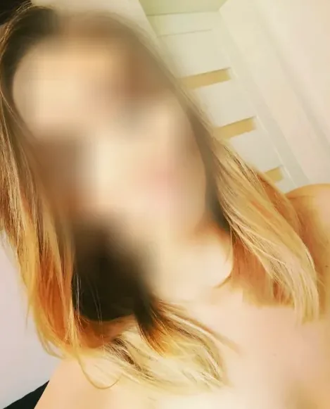 Sanja, 24