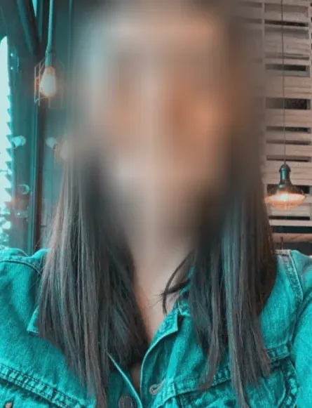 Sophia, 24